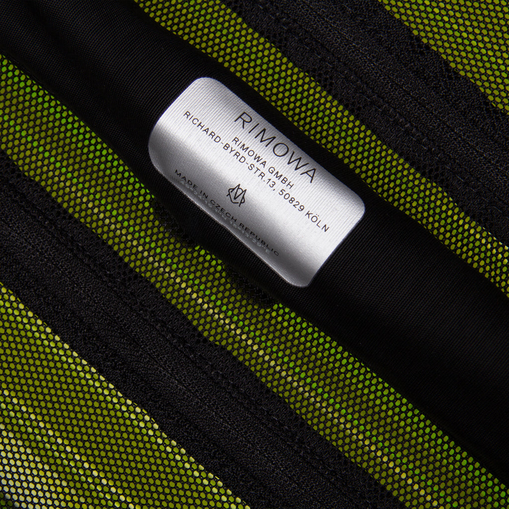 ESSENTIAL CABIN FLUO GREEN CARRY ON