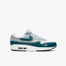 Load image into Gallery viewer, NIKE AIR MAX 1 LV8 DARK TEAL