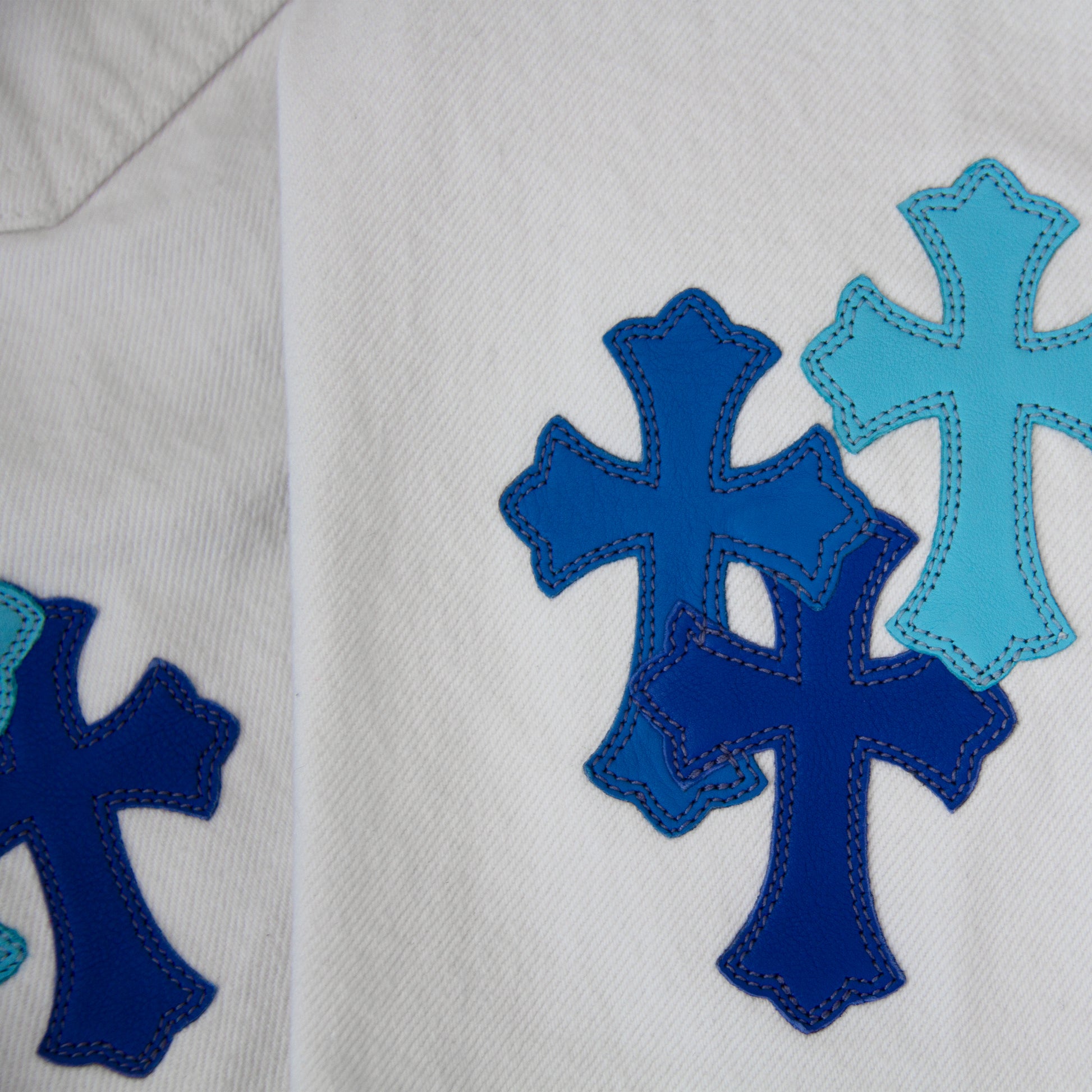 CHROME HEARTS BLUE TRICOLOR PATCH DENIM