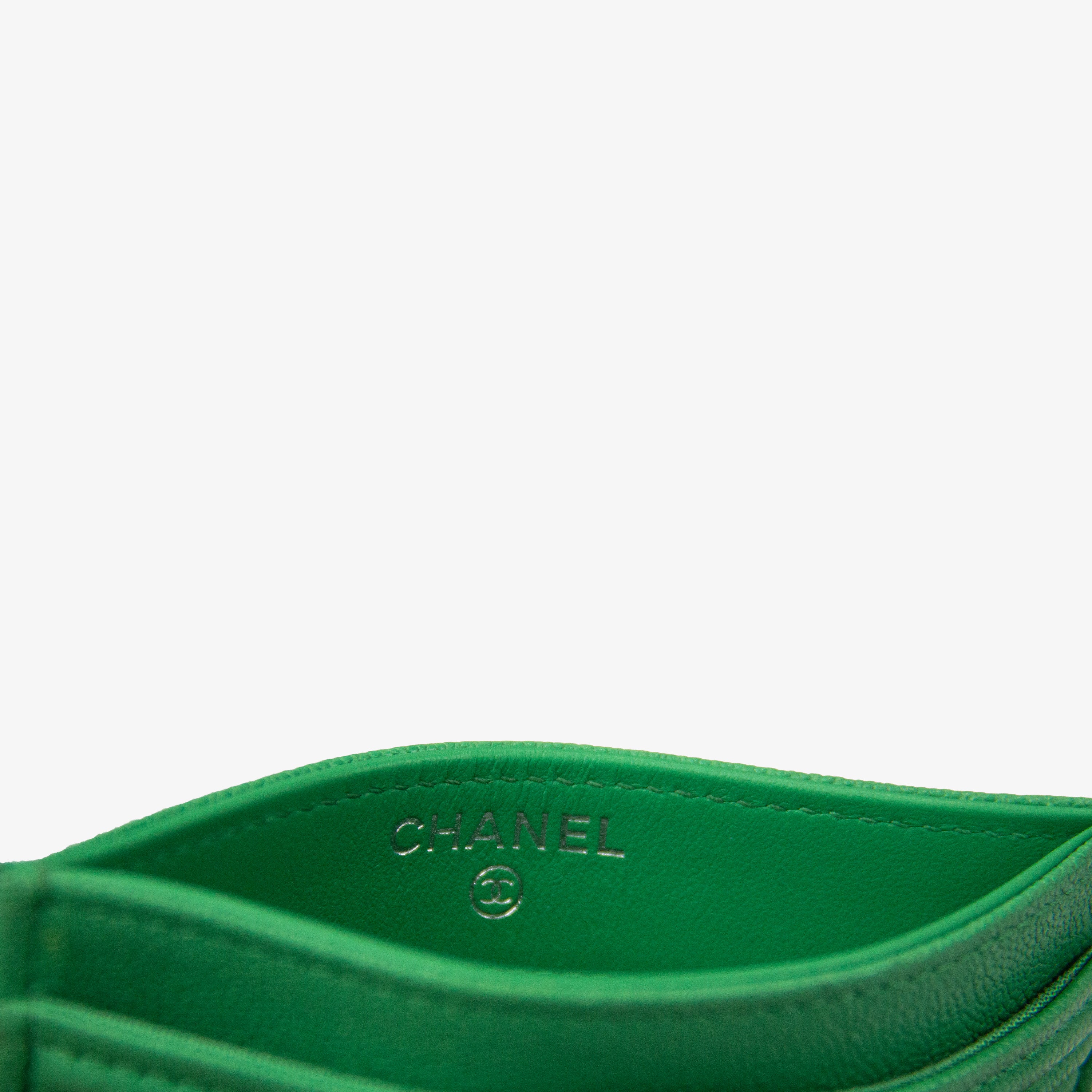 Chanel Green Caviar Key Holder Q6A04Y0FGB000