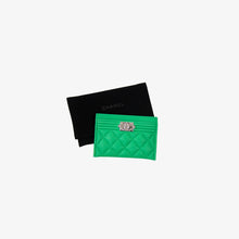 Load image into Gallery viewer, CHANEL CAVIAR QUILTED BOY CARD HOLDER